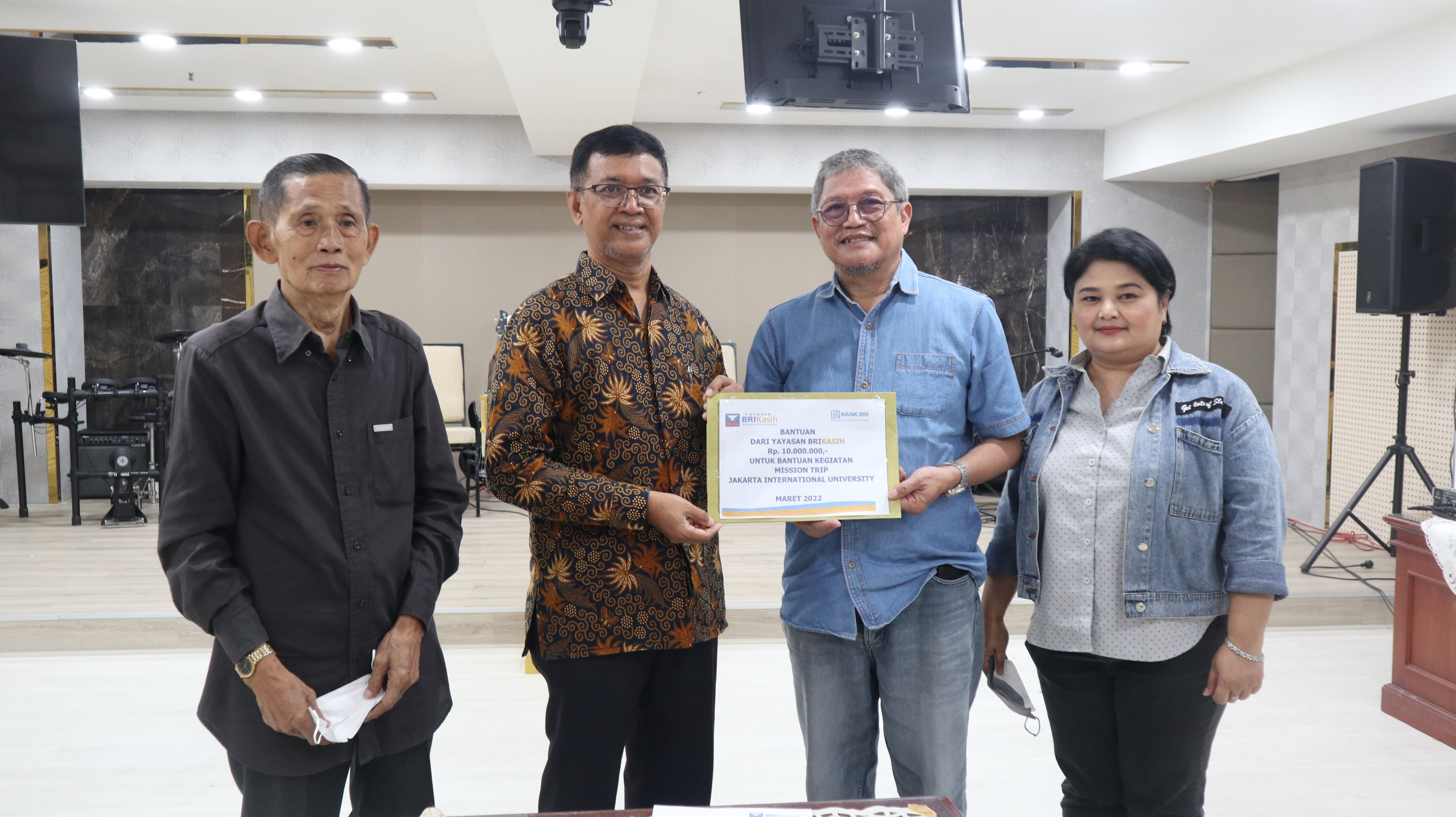 Bantuan Dana Mission Trip JAKARTA INTERNATIONAL UNIVERSITY  ( Rany )