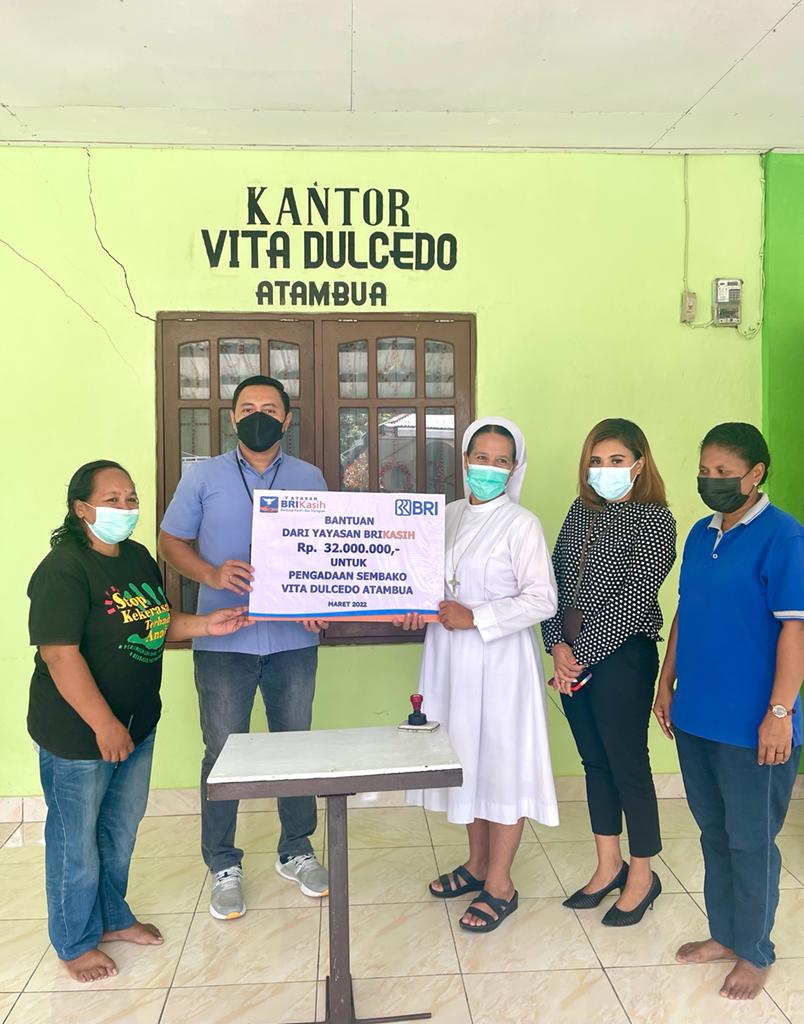 Yayasan Vita Dulcedo Atambua - Bantuan Sembako Lansia (Angger)